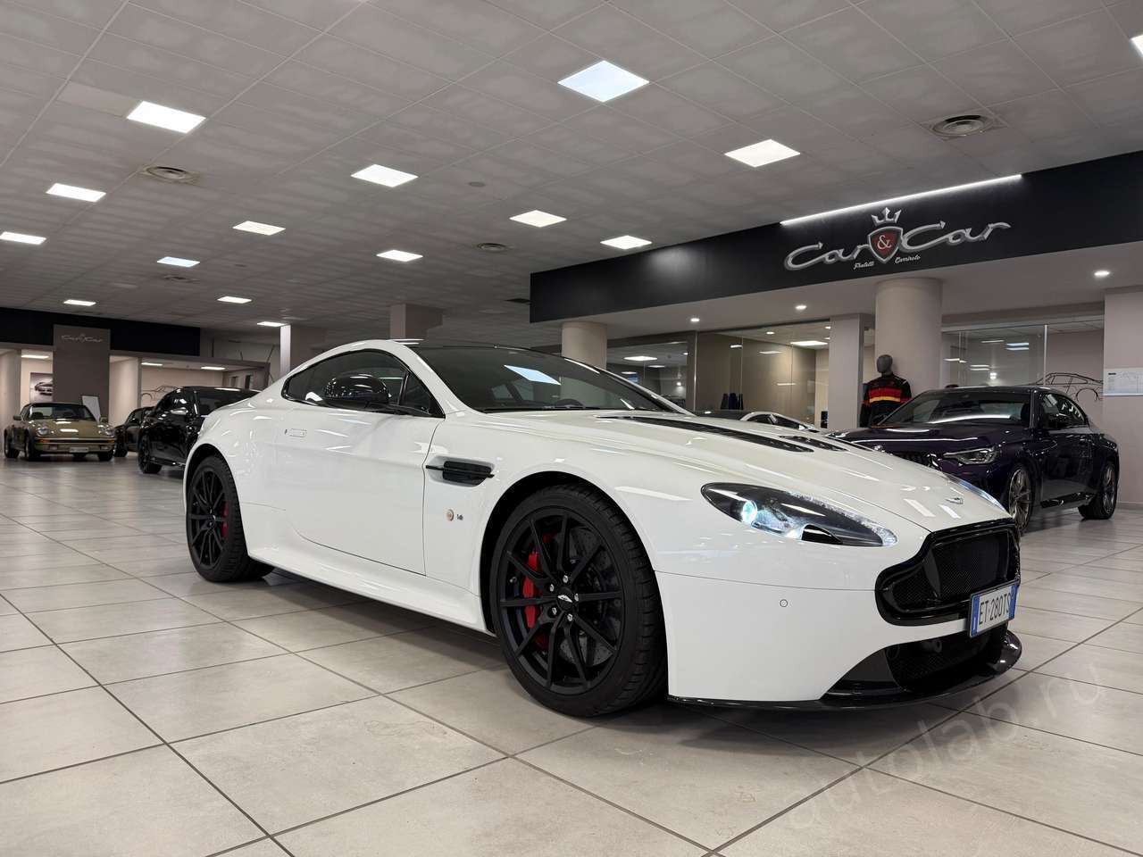 Aston Martin Vantage