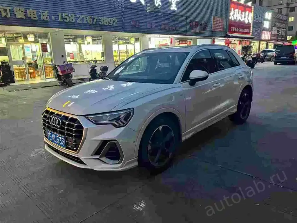 Audi Q3