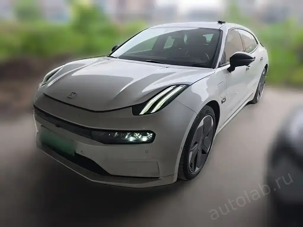 Zeekr 001