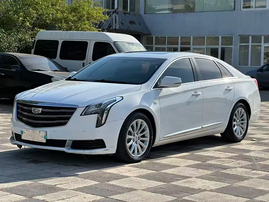 Cadillac XTS
