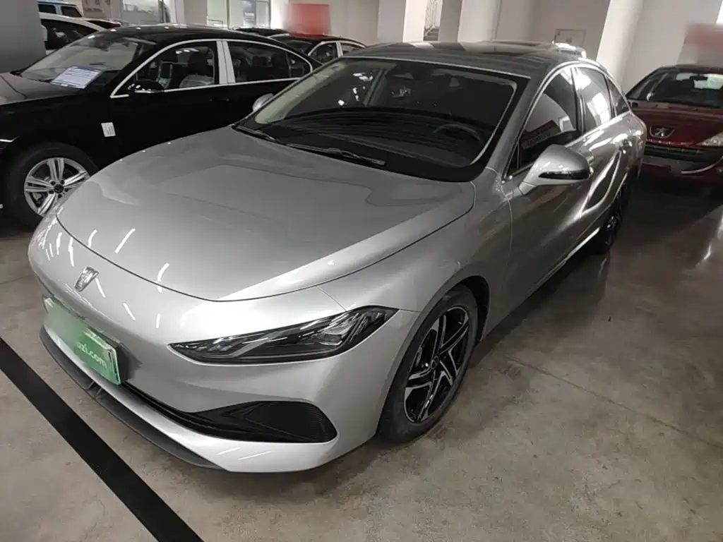 Roewe D7