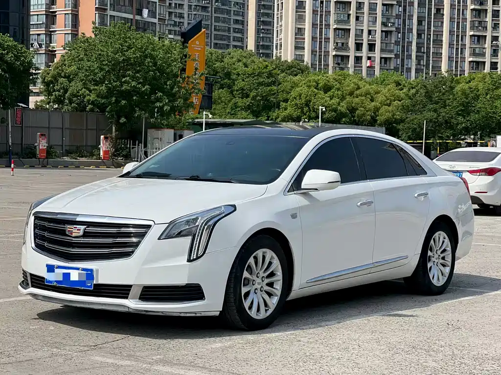 Cadillac XTS