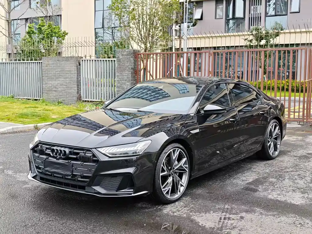 Audi A7L