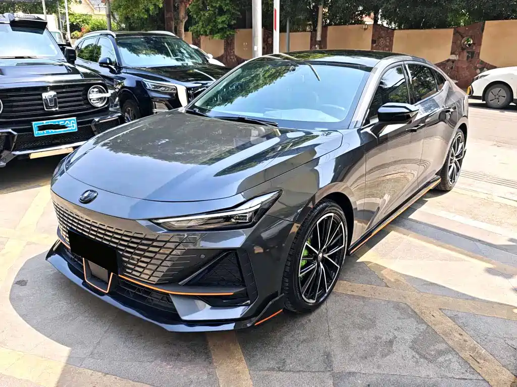 Changan UNI-V