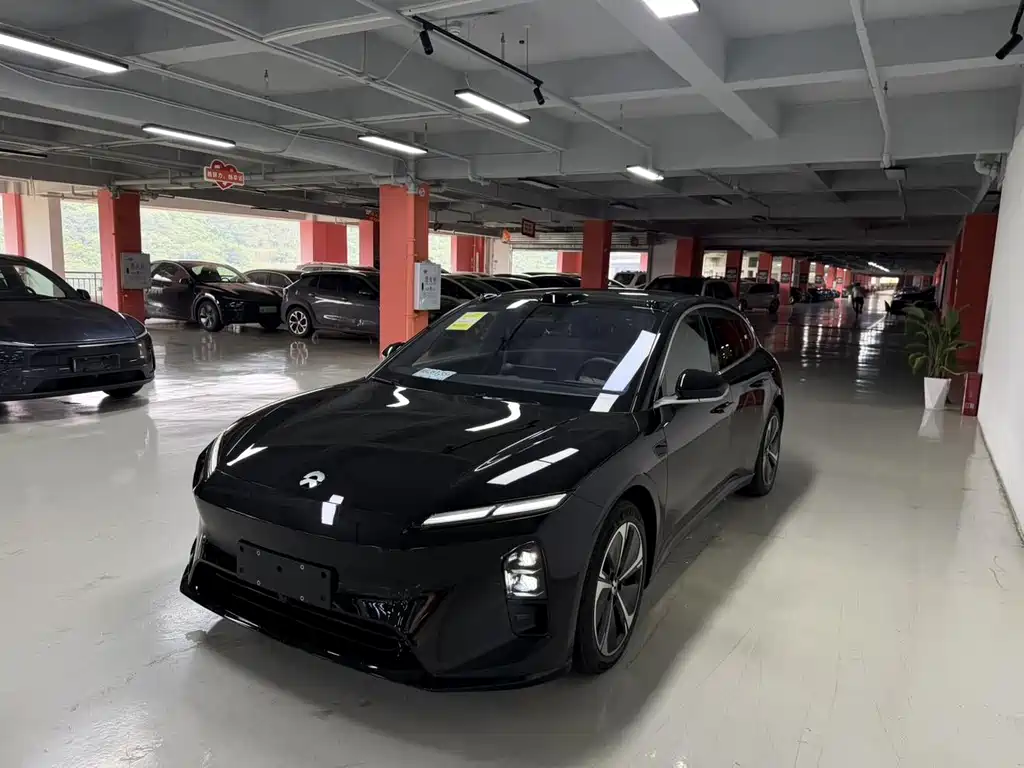 Nio ET5T