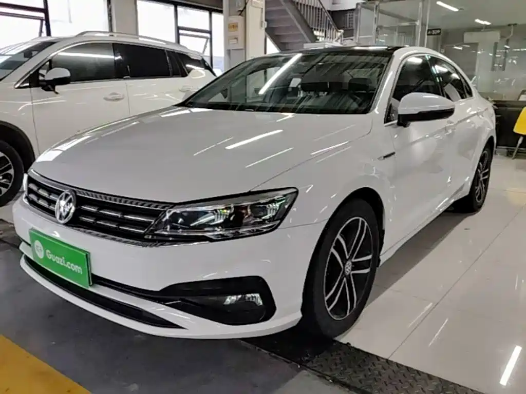 Volkswagen Lamando