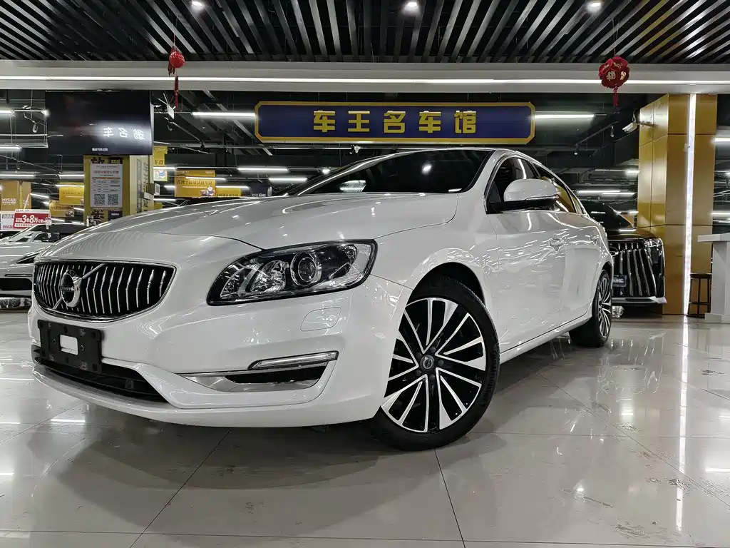 Volvo S60