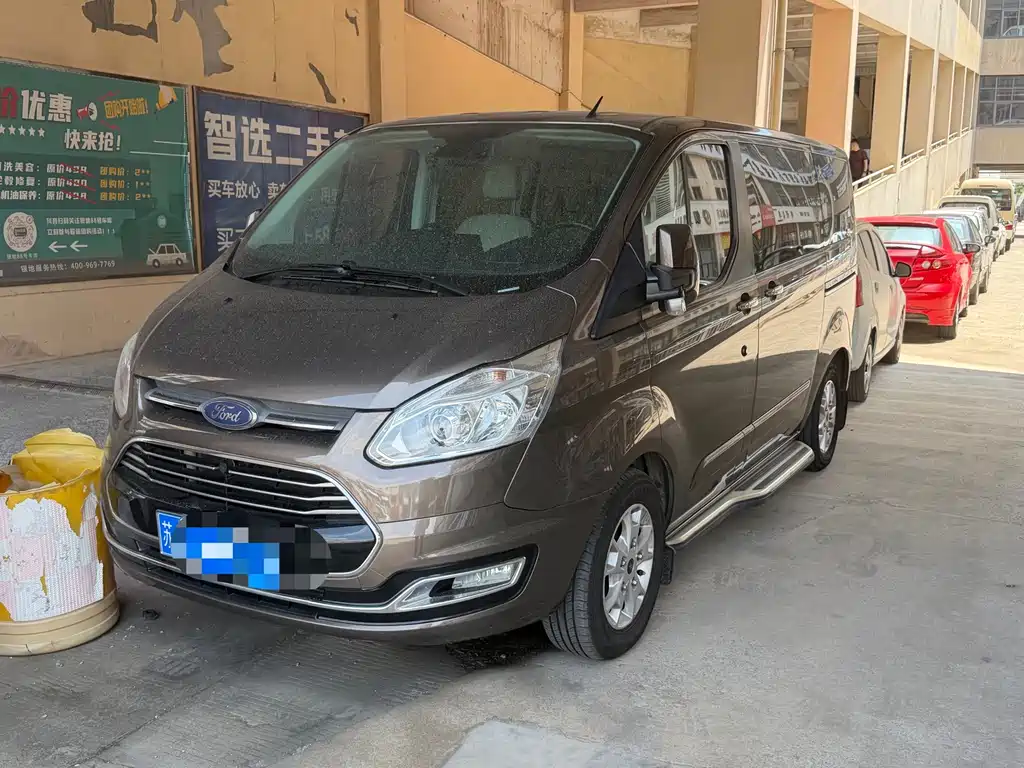 Ford Tourneo
