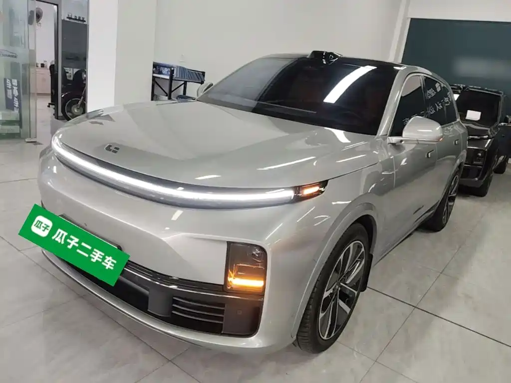 LiXiang Li L7