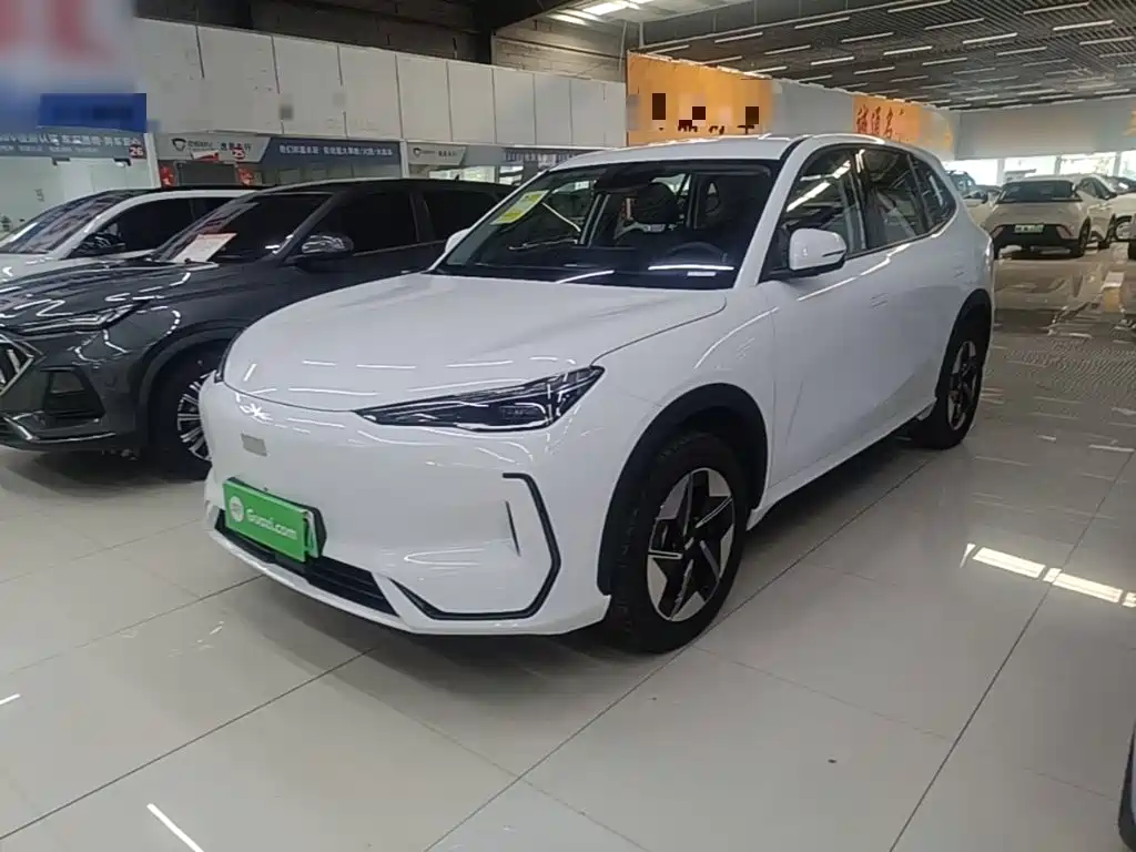 Geely Galaxy E5
