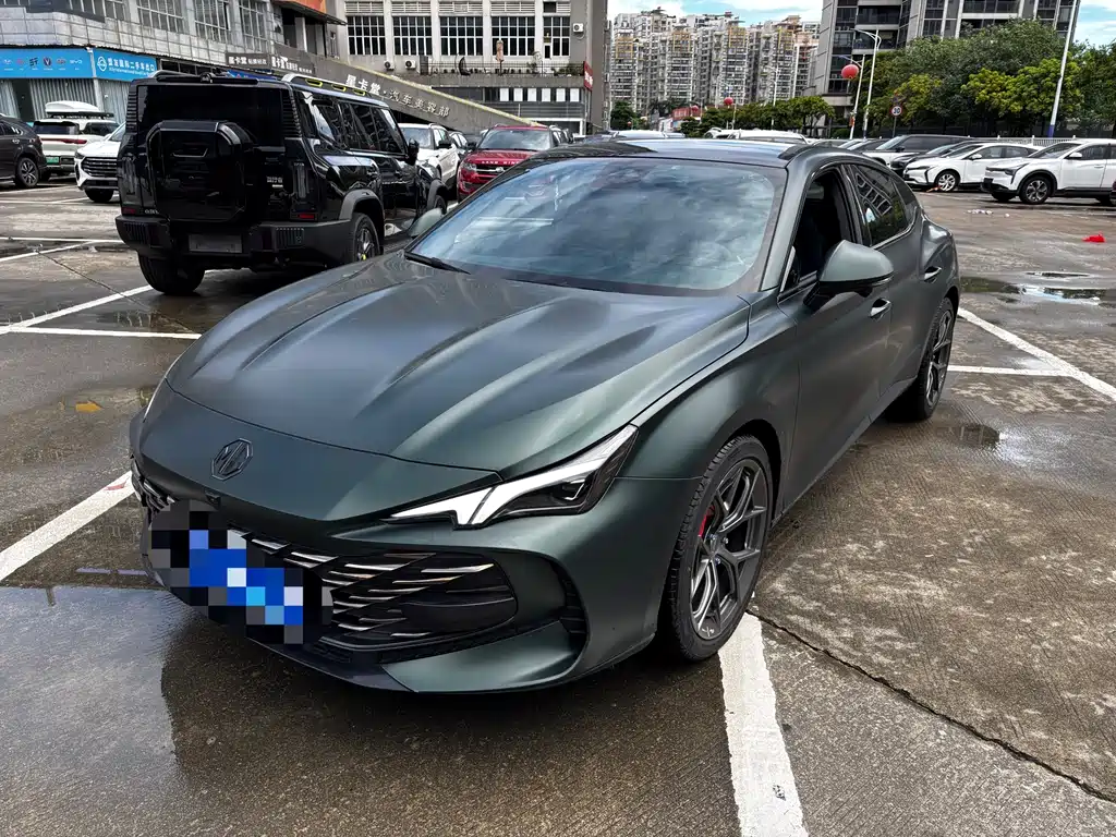 MG Motor MG7