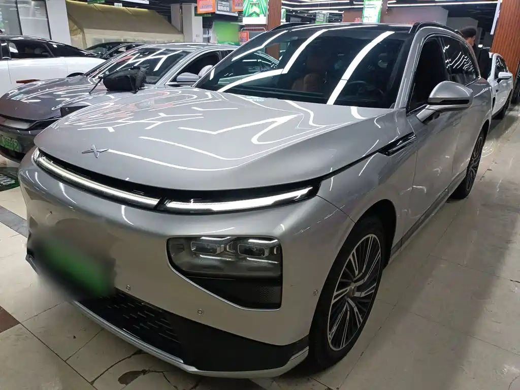 XPeng G9