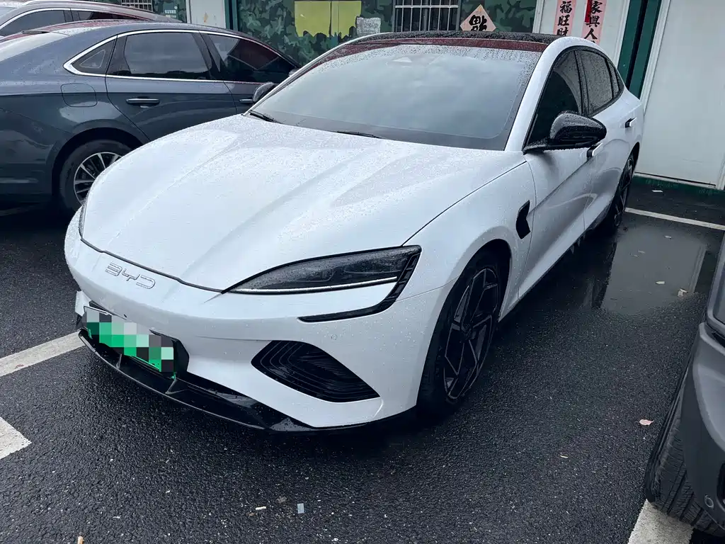 BYD Seal