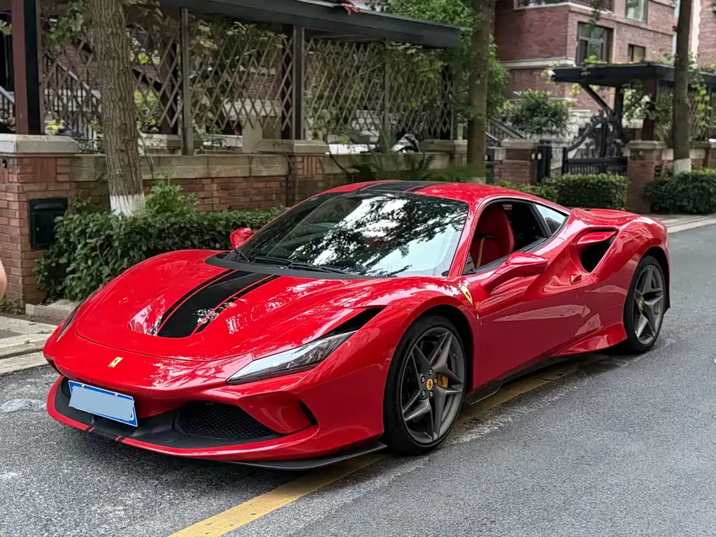 Ferrari F8