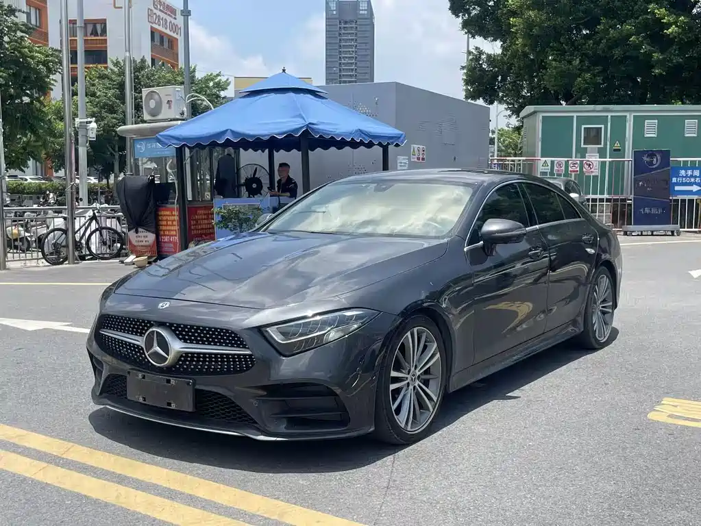 Mercedes-Benz CLS