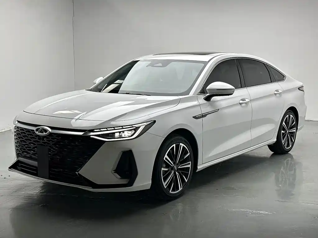 Chery Arrizo 8