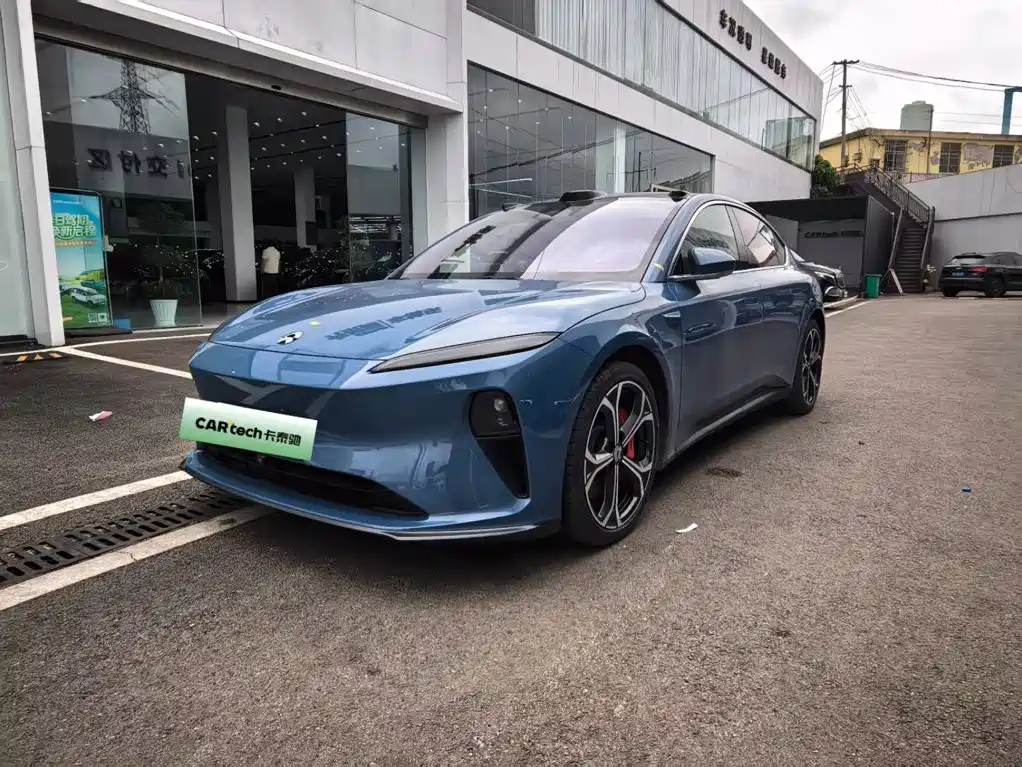 Nio ET5