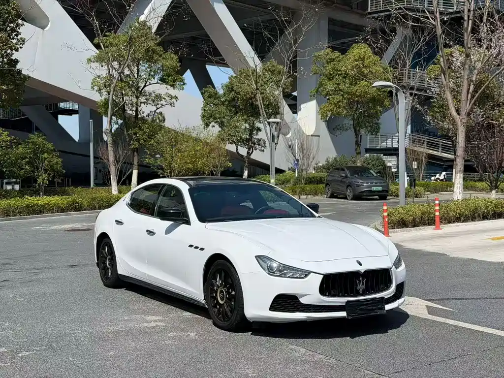 Maserati Ghibli