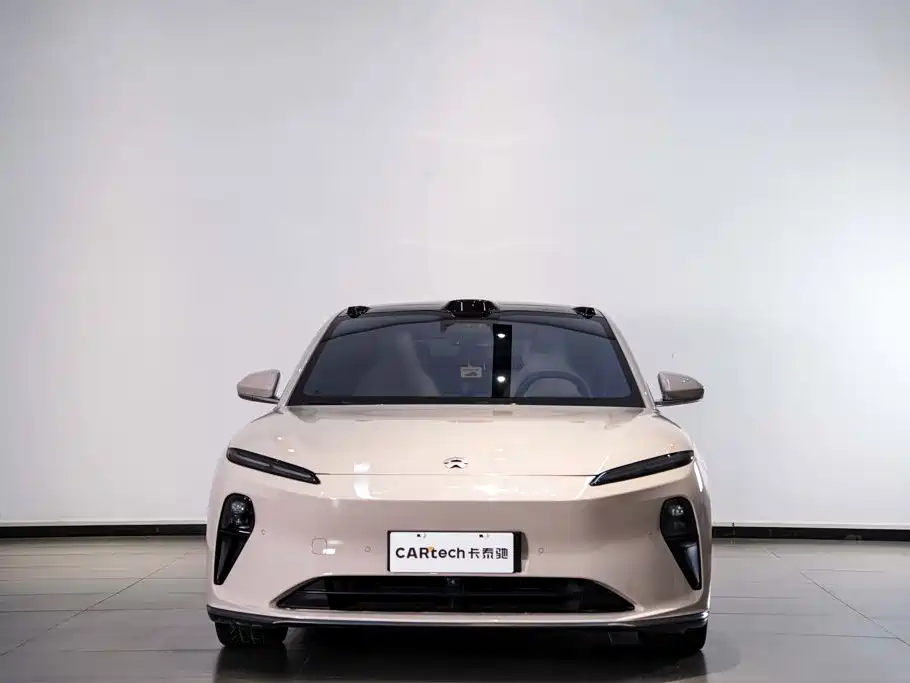 Nio ET5