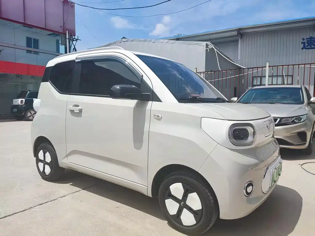 Wuling Mini EV