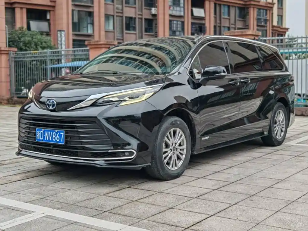 Toyota Sienna