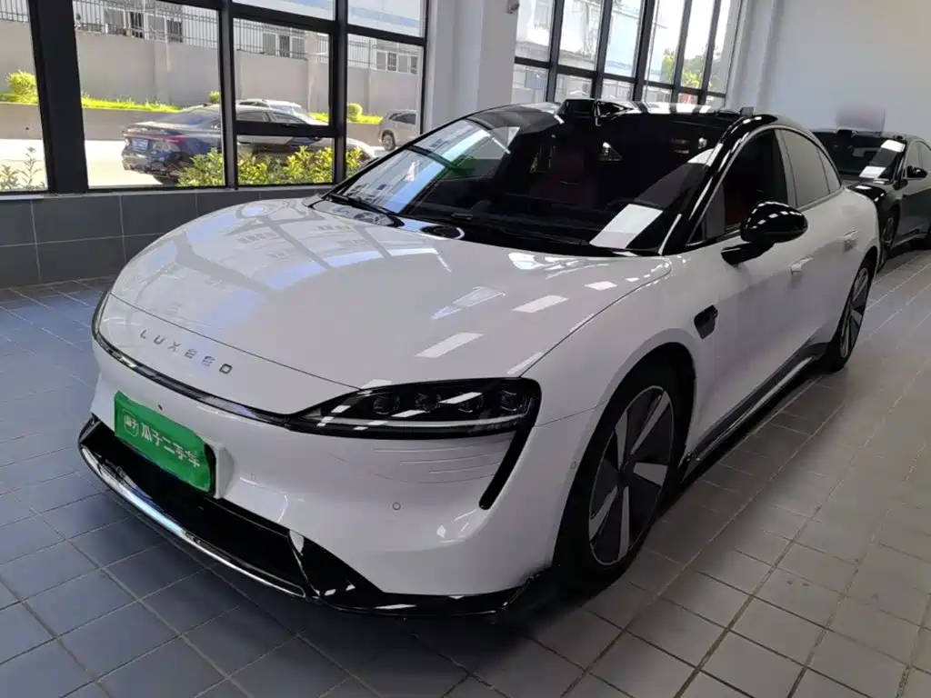 Luxeed S7
