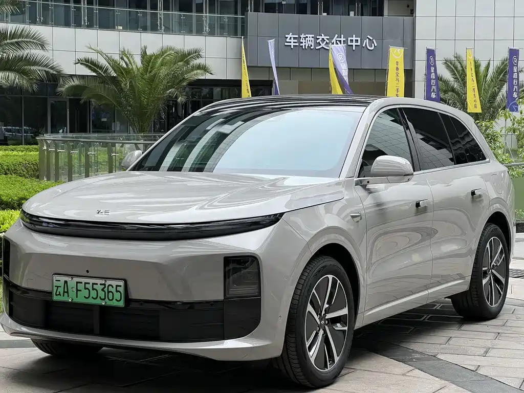 LiXiang L6