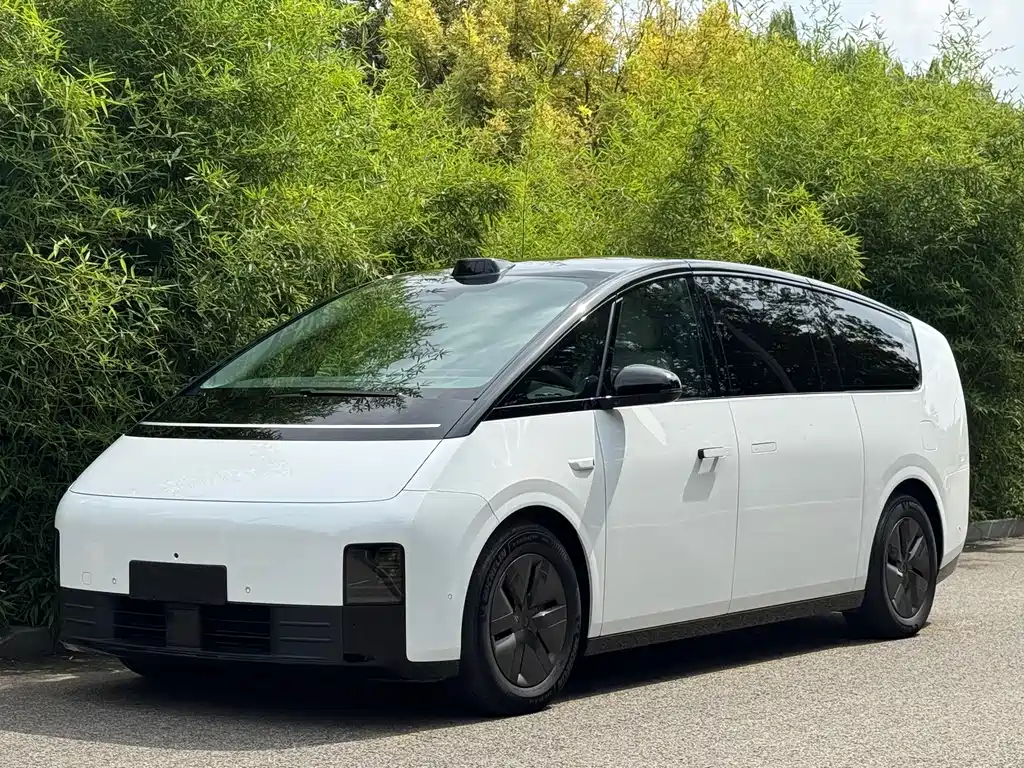 LiXiang Mega