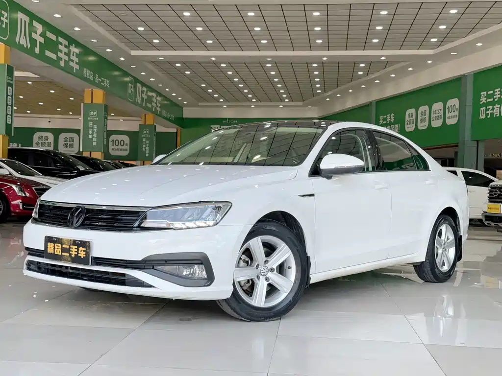Volkswagen Lamando