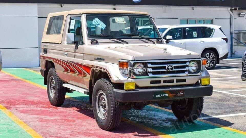 Toyota Land Cruiser 70