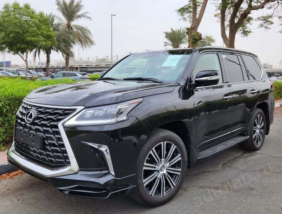 Lexus LX