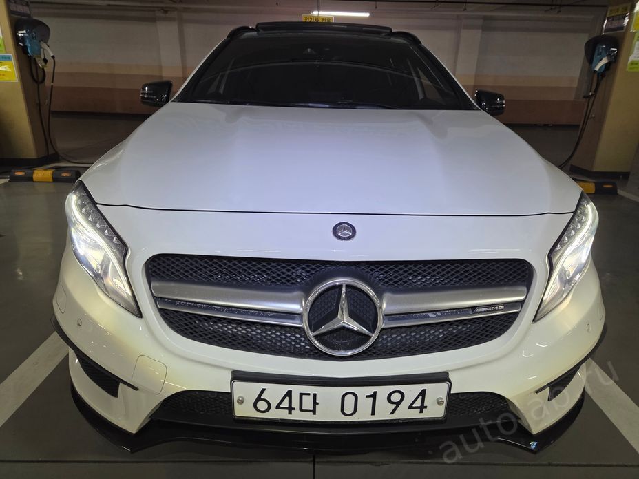 Mercedes-Benz GLA-Class