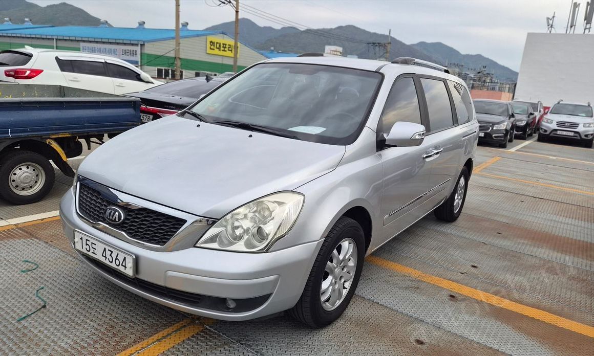 Kia Canival
