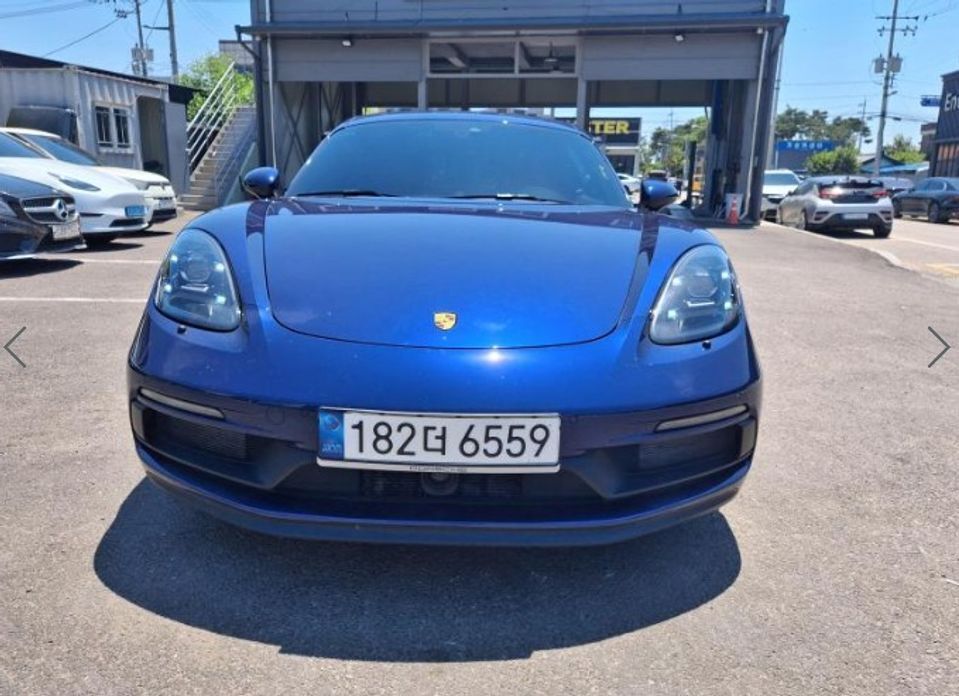 Porsche 718