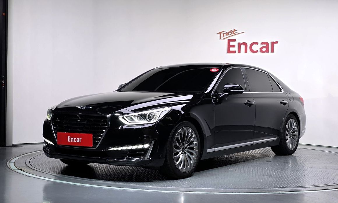 Genesis G90