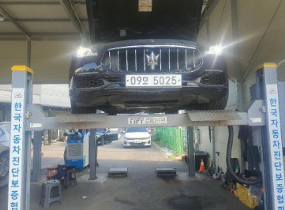 Maserati Quattroporte