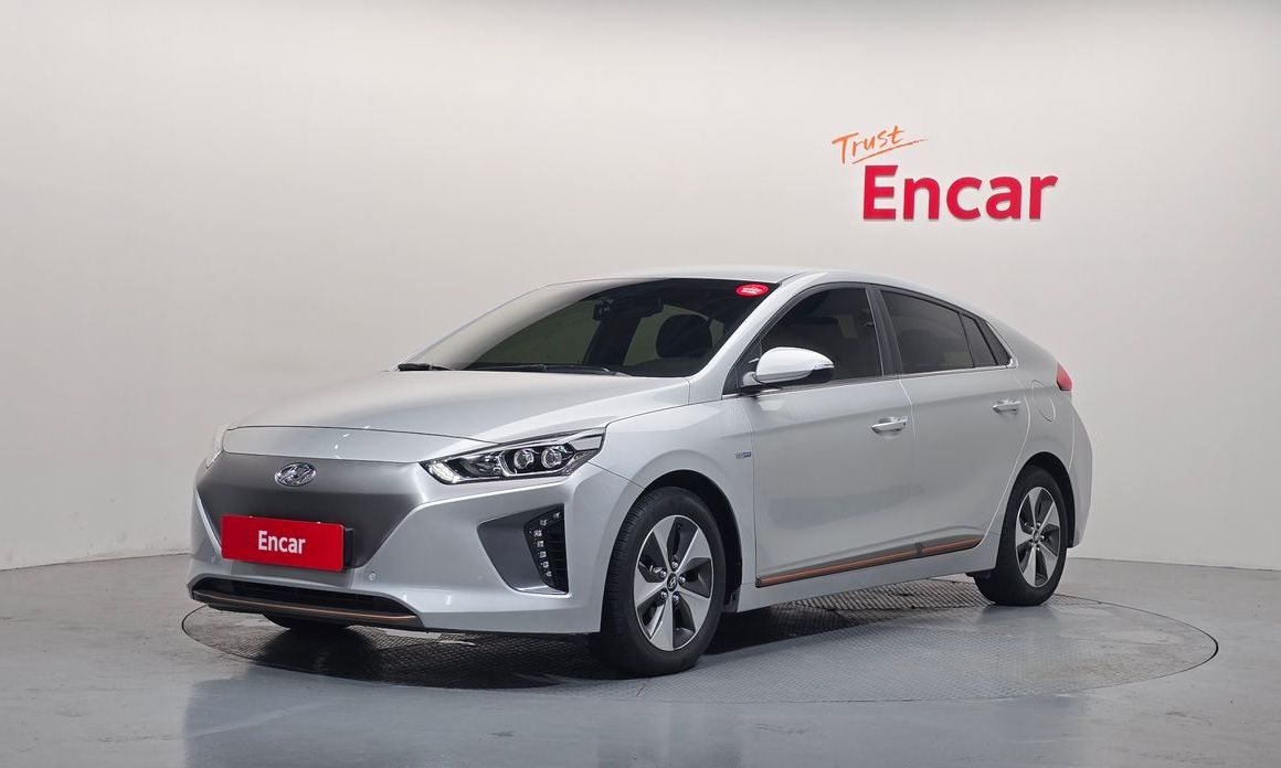 Hyundai Ioniq