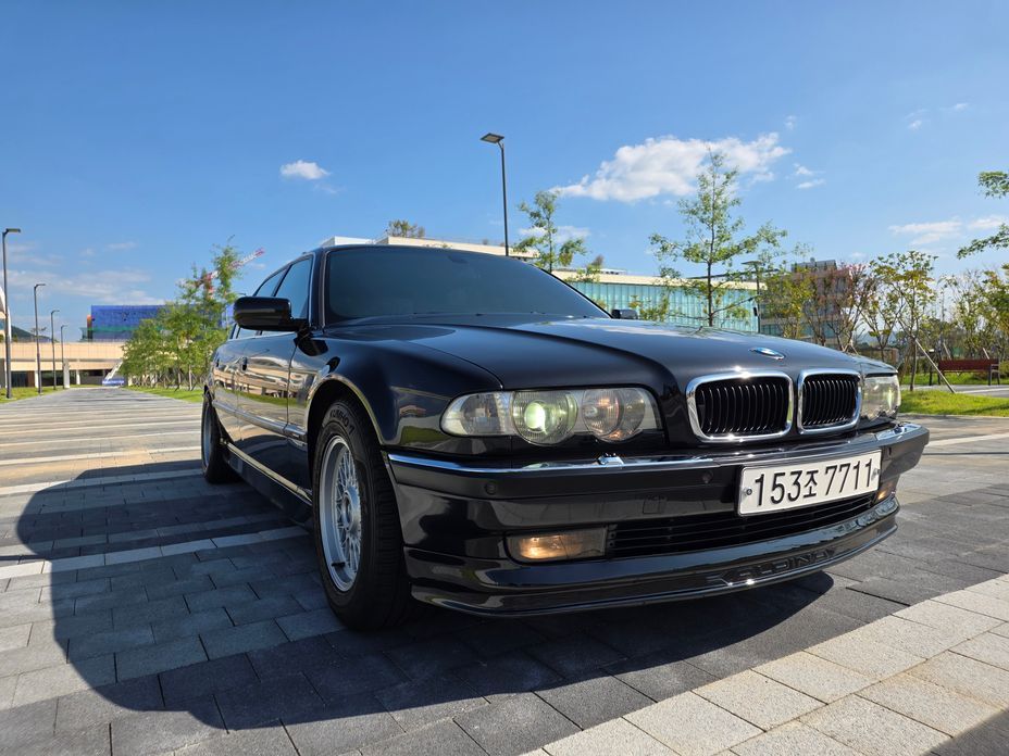 BMW 7 Series